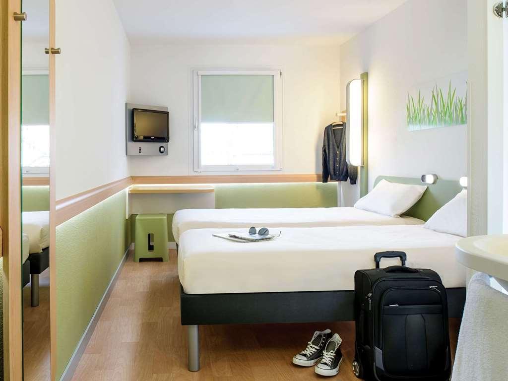 Ibis Budget Glasgow Room photo